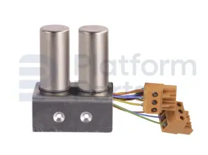 Sensor, tilt