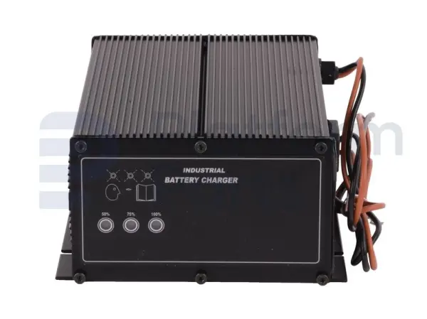 Batterie-Ladegerät, 12VDC, 100-240VAC auto, 50/60HZ