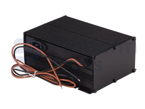 Batterie-Ladegerät, 12VDC, 100-240VAC auto, 50/60HZ