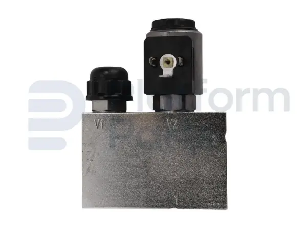 Emergency lowering pump